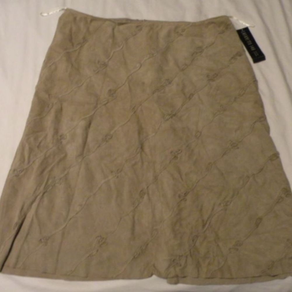 Lafayette 148 New York Suede size 16 Skirt